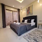 Studio Avec Terrasse Privee Pres De La Plage